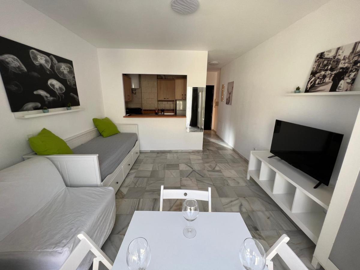 Genuar Apartments Malaga Center 3 Екстериор снимка