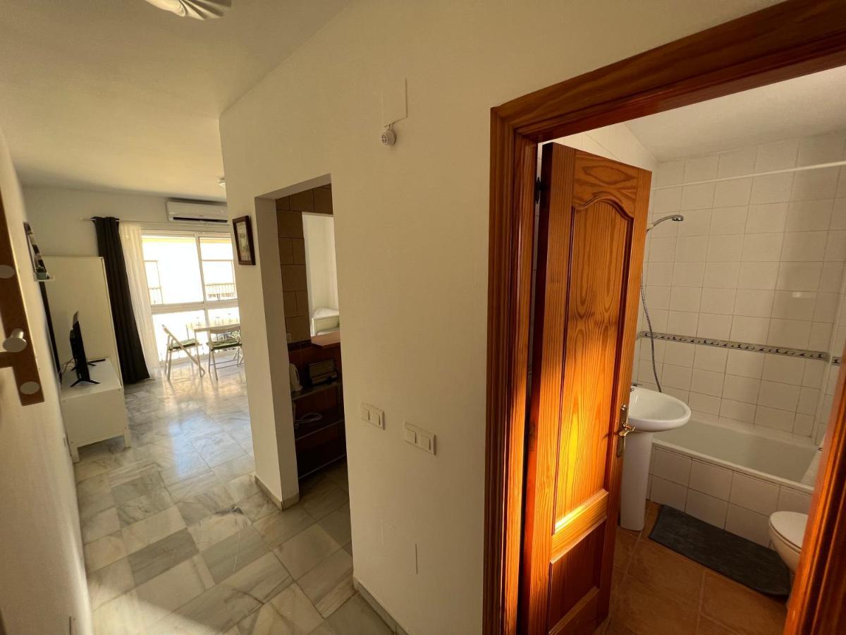Genuar Apartments Malaga Center 3 Екстериор снимка