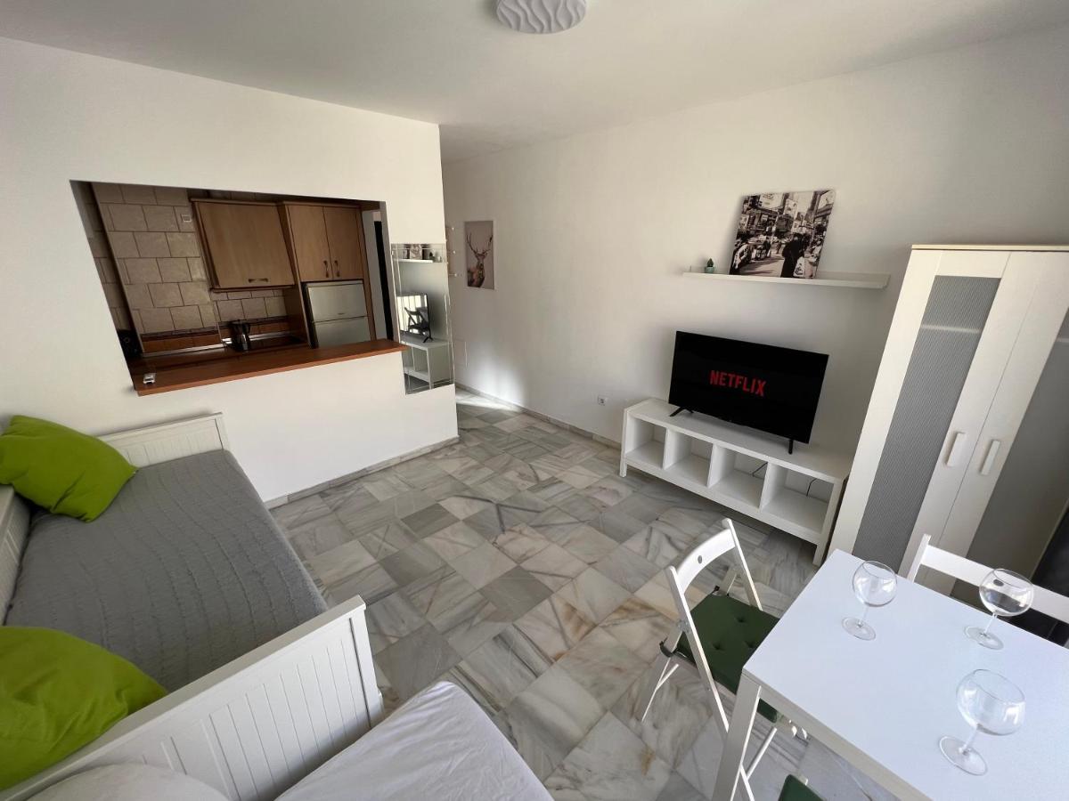 Genuar Apartments Malaga Center 3 Екстериор снимка